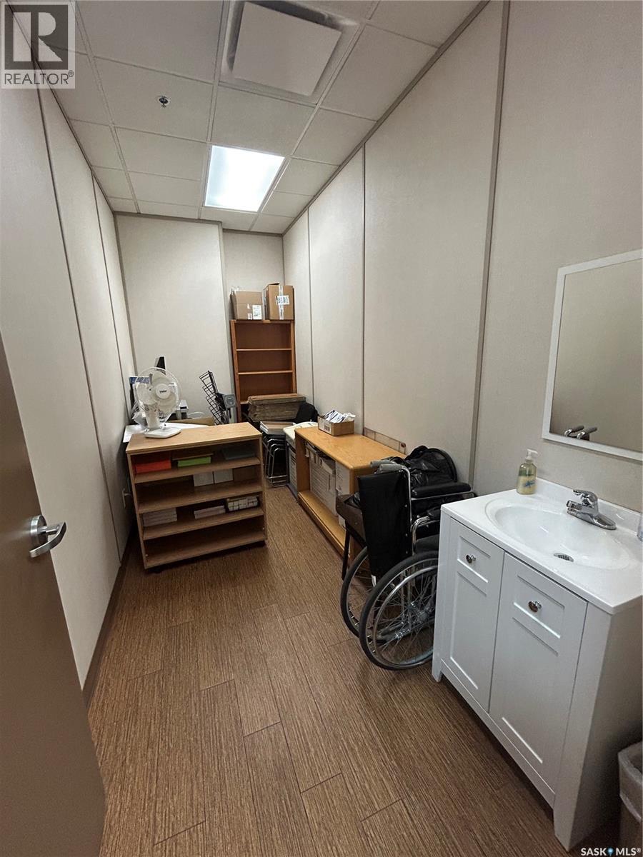 5 207 2Nd Avenue N, Saskatoon, SK