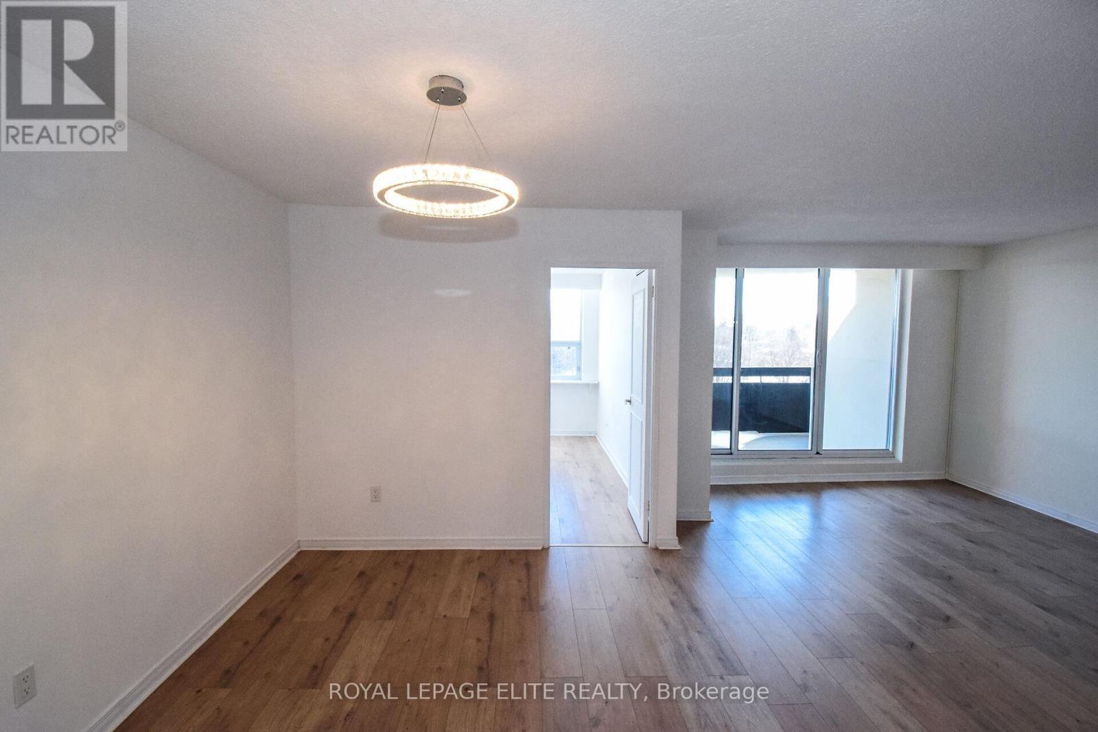 302 - 362 The East Mall W, Toronto, ON - Indoor Photo Showing Other Room