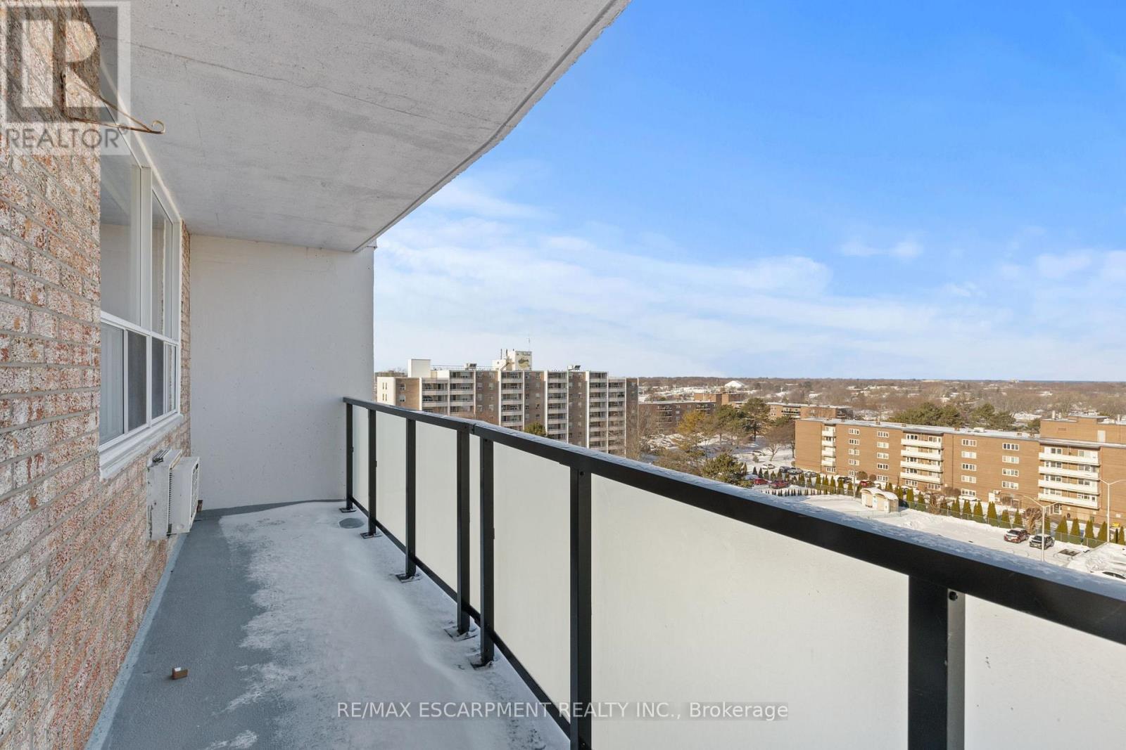 1004 - 359 Geneva Street, St. Catharines, ON - Outdoor With Exterior