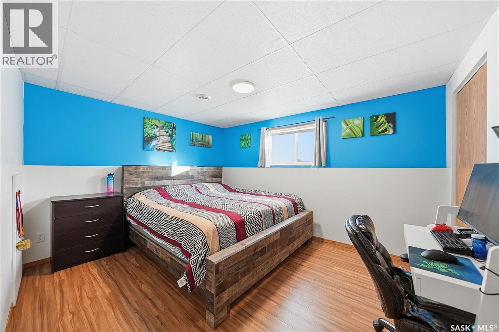 255 Southwood Drive, Prince Albert, SK - Indoor Photo Showing Bedroom