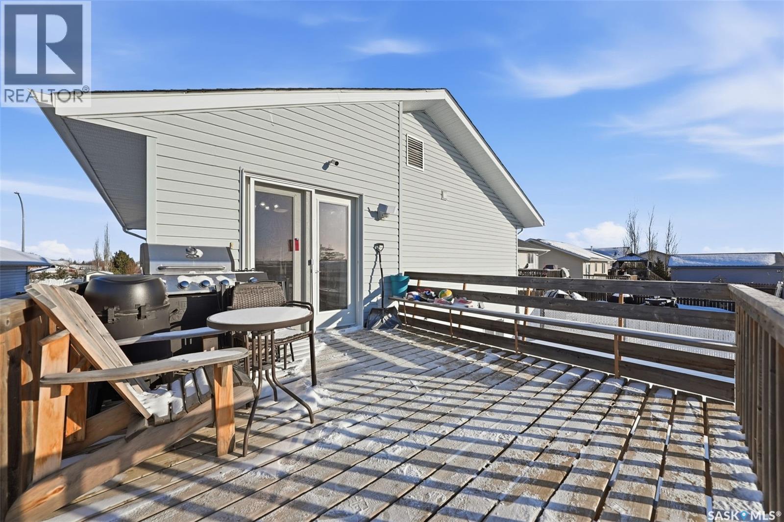 255 Southwood Drive, Prince Albert, SK - Outdoor With Deck Patio Veranda With Exterior