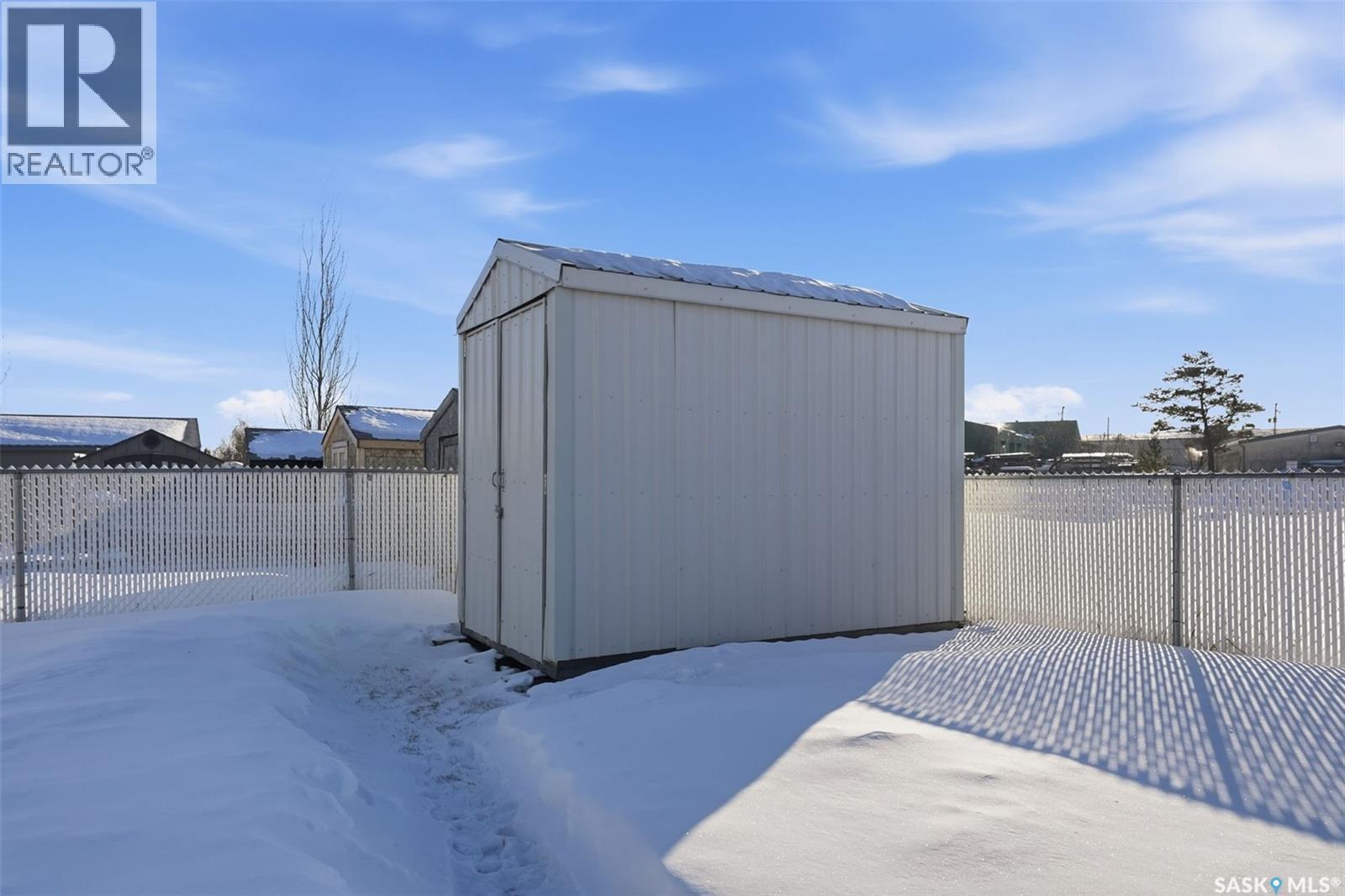 255 Southwood Drive, Prince Albert, SK - Outdoor