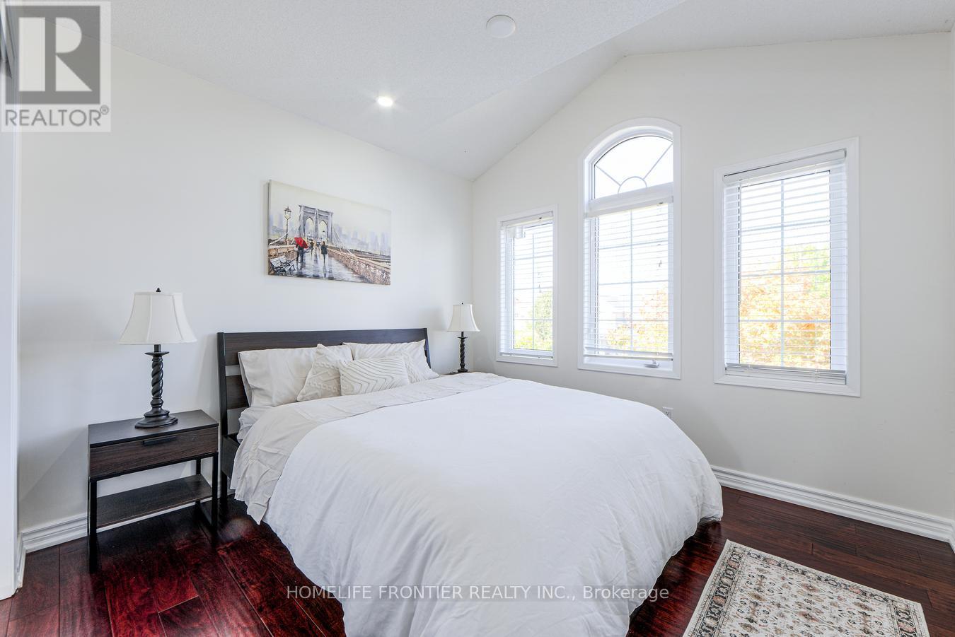3391 Bruzan Crescent, Mississauga, ON - Indoor Photo Showing Bedroom