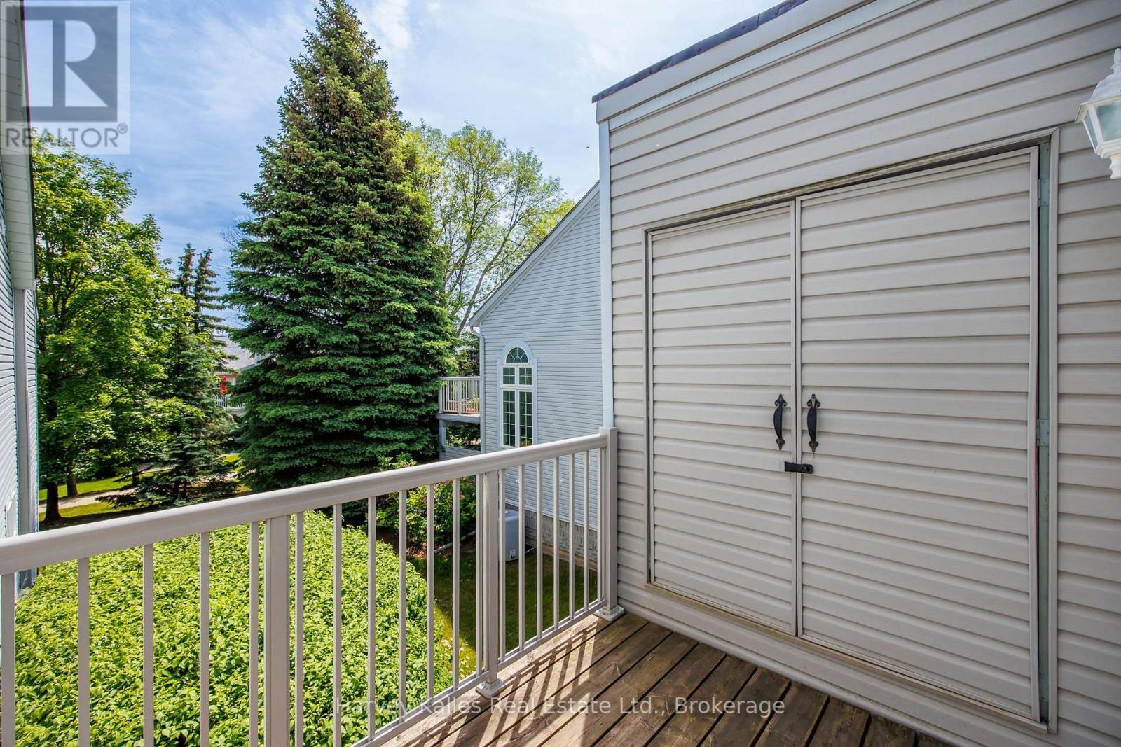 Primary Bedroom Deck - 37 - 146 Settler'S Way, Blue Mountains, ON - Outdoor With Balcony With Exterior
