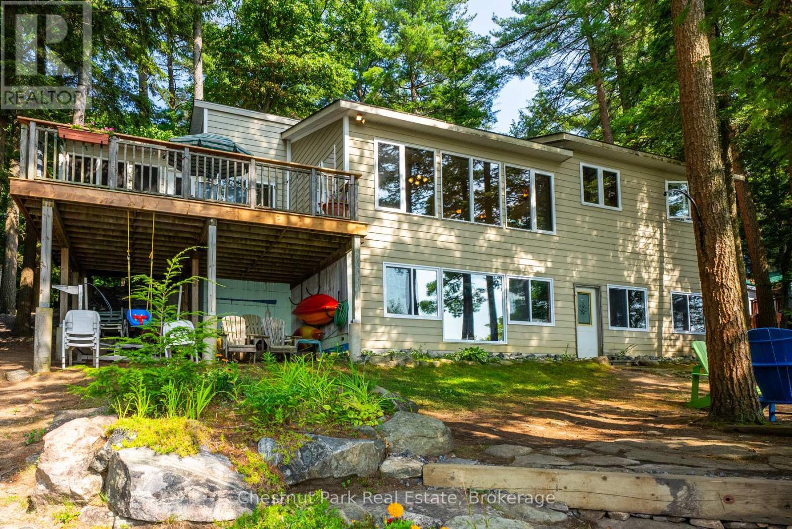 Unit #8 - 1111 Buckeye Road, Muskoka Lakes (Medora), ON - Outdoor With Deck Patio Veranda