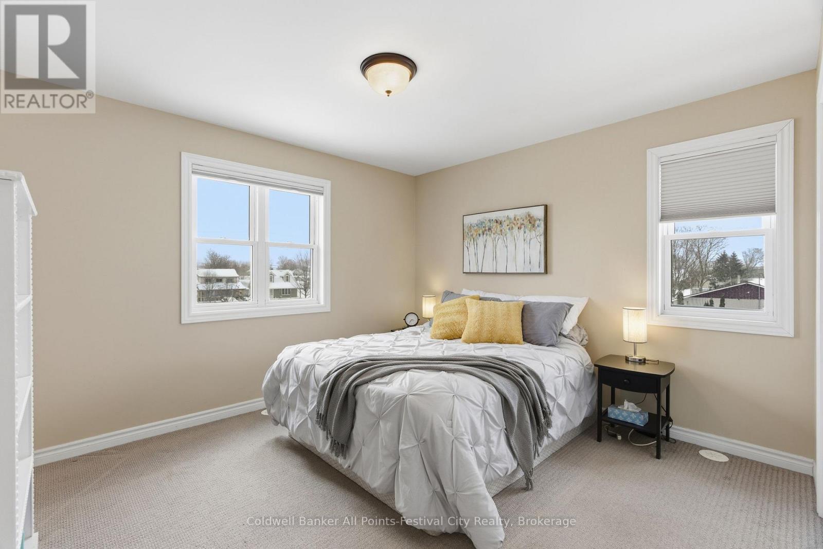 217 Britannia Road E, Goderich (Goderich (Town)), ON - Indoor Photo Showing Bedroom