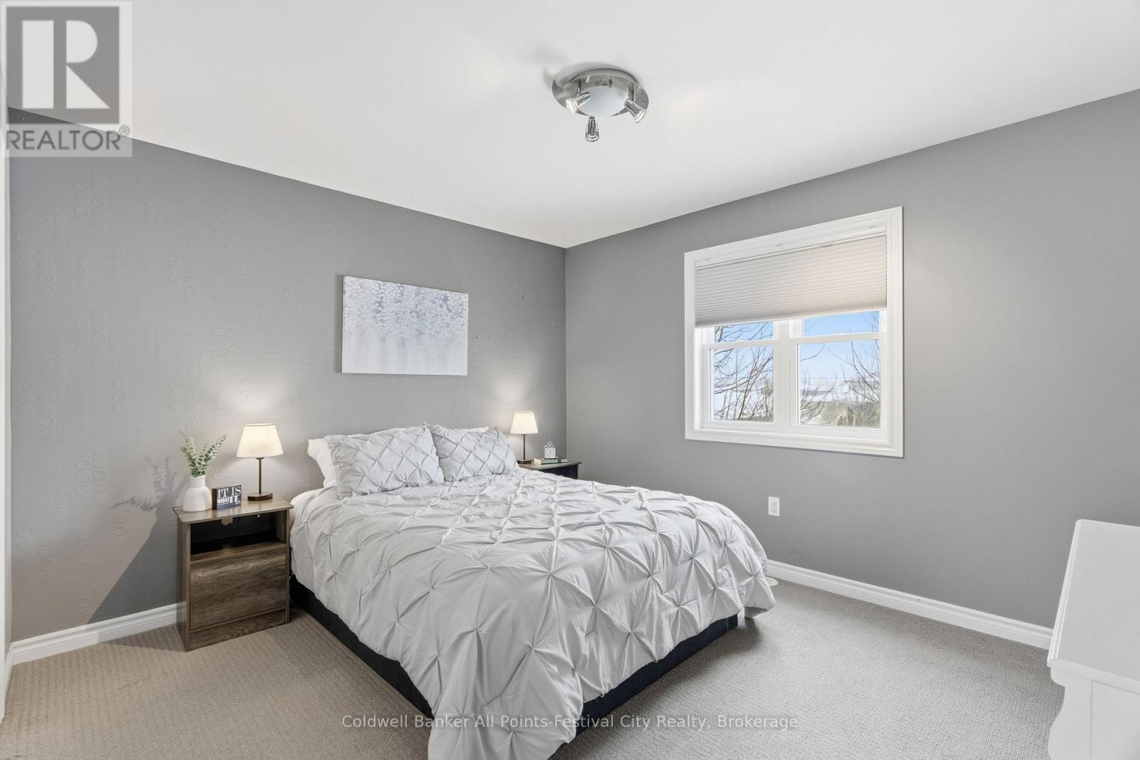 217 Britannia Road E, Goderich (Goderich (Town)), ON - Indoor Photo Showing Bedroom