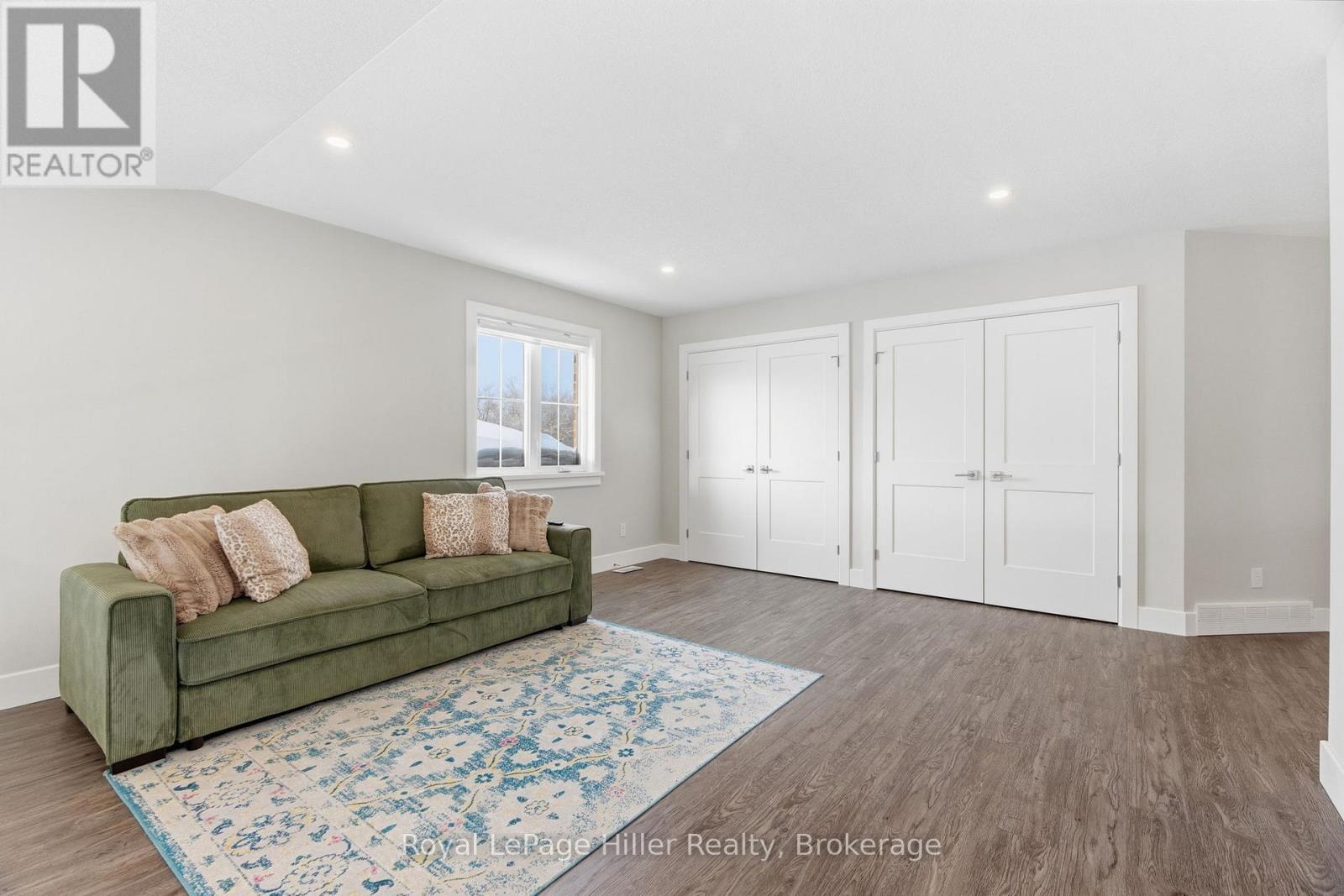 Loft - 225A Thames Avenue, West Perth (Mitchell), ON - Indoor Photo Showing Living Room