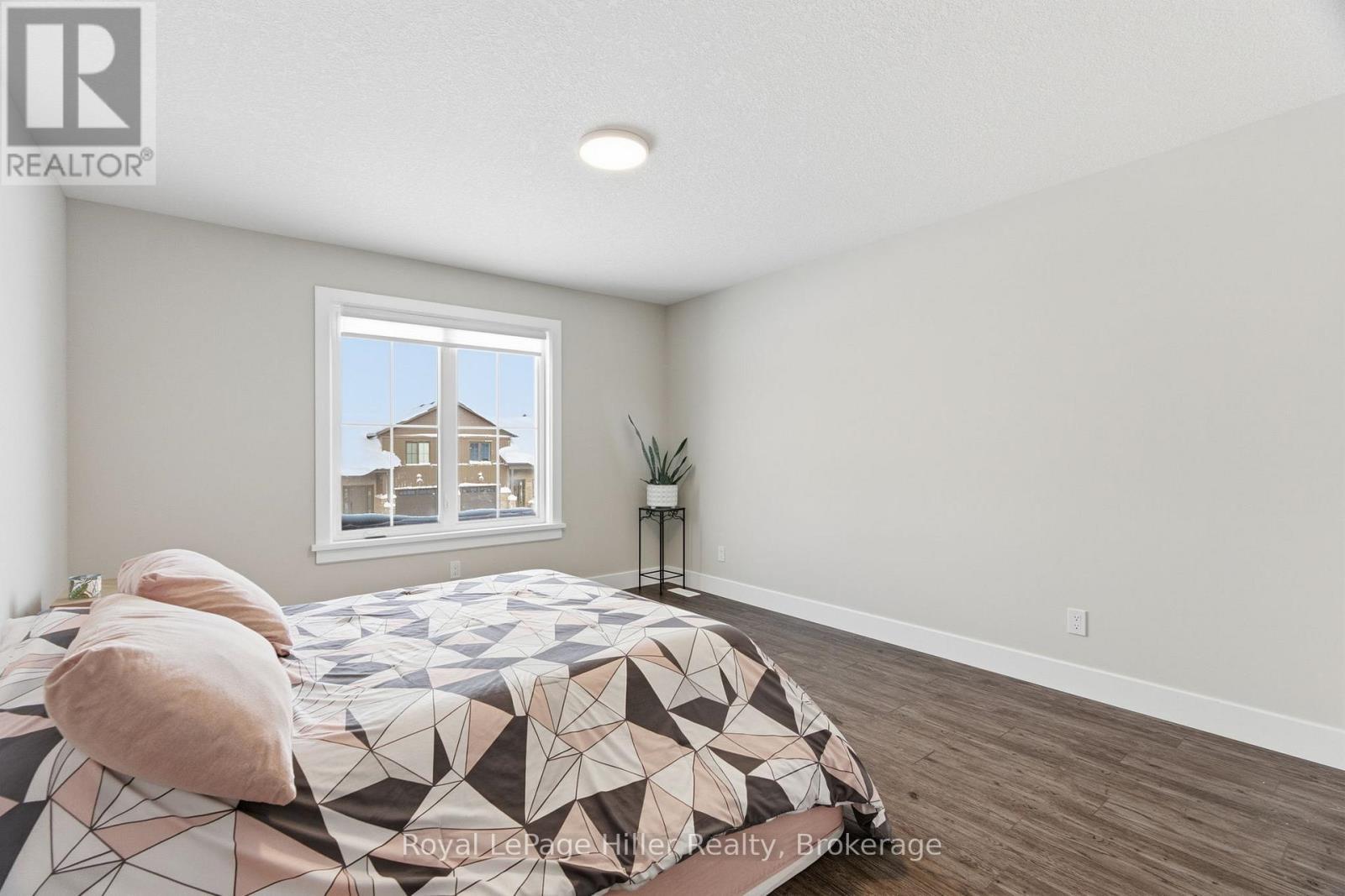 Secondary Bedroom - 225A Thames Avenue, West Perth (Mitchell), ON - Indoor Photo Showing Bedroom