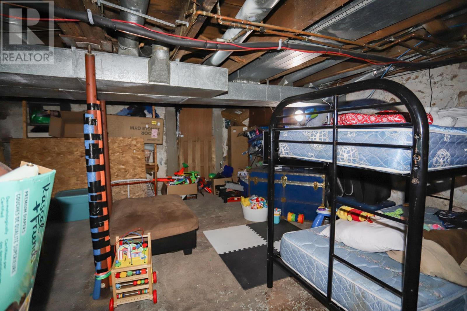 8 Dufferin St, Sault Ste. Marie, ON - Indoor Photo Showing Basement