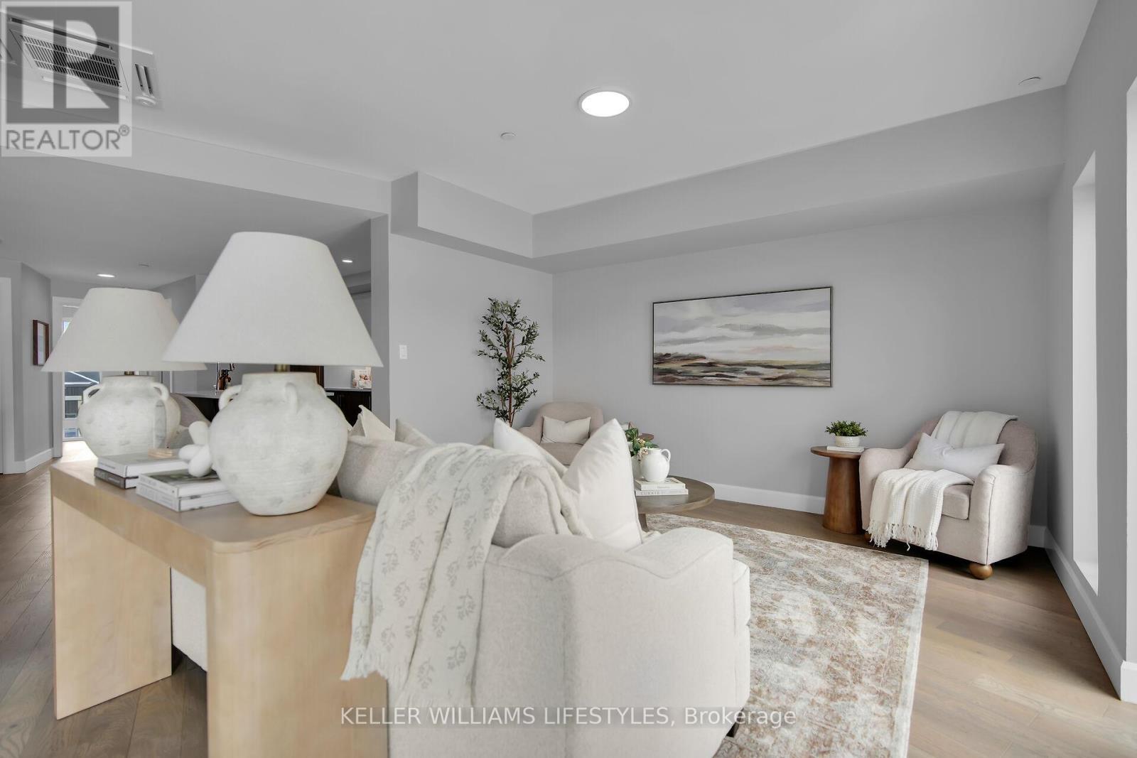 A120 - 2062 Lumen Drive, London South (South A), ON - Indoor