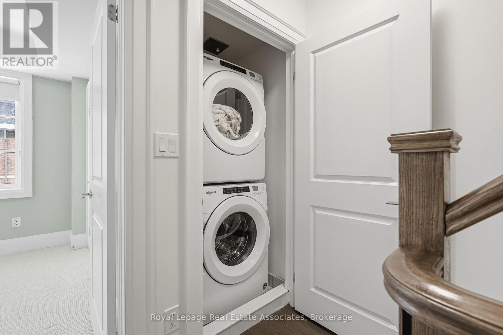 57 - 75 Elder Avenue, Toronto, ON - Indoor Photo Showing Laundry Room