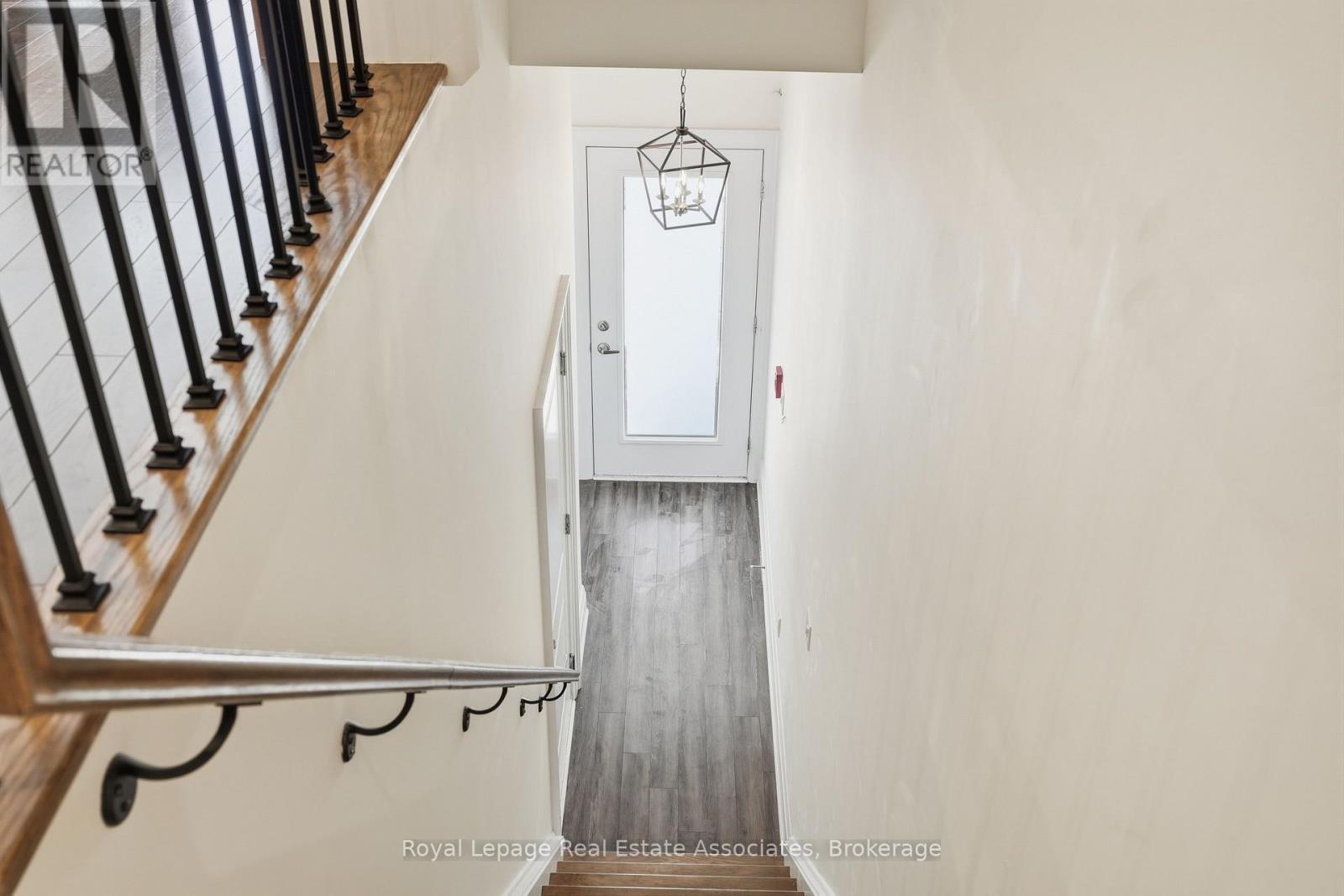 57 - 75 Elder Avenue, Toronto, ON - Indoor Photo Showing Other Room