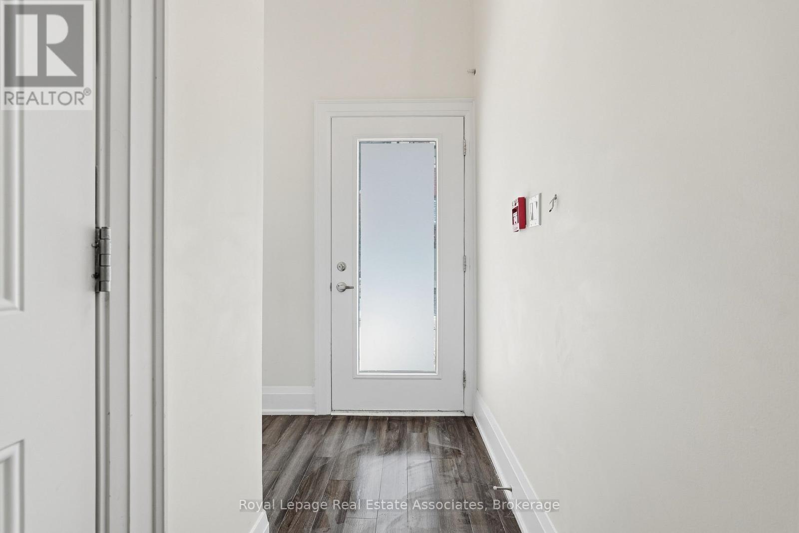 57 - 75 Elder Avenue, Toronto, ON - Indoor Photo Showing Other Room