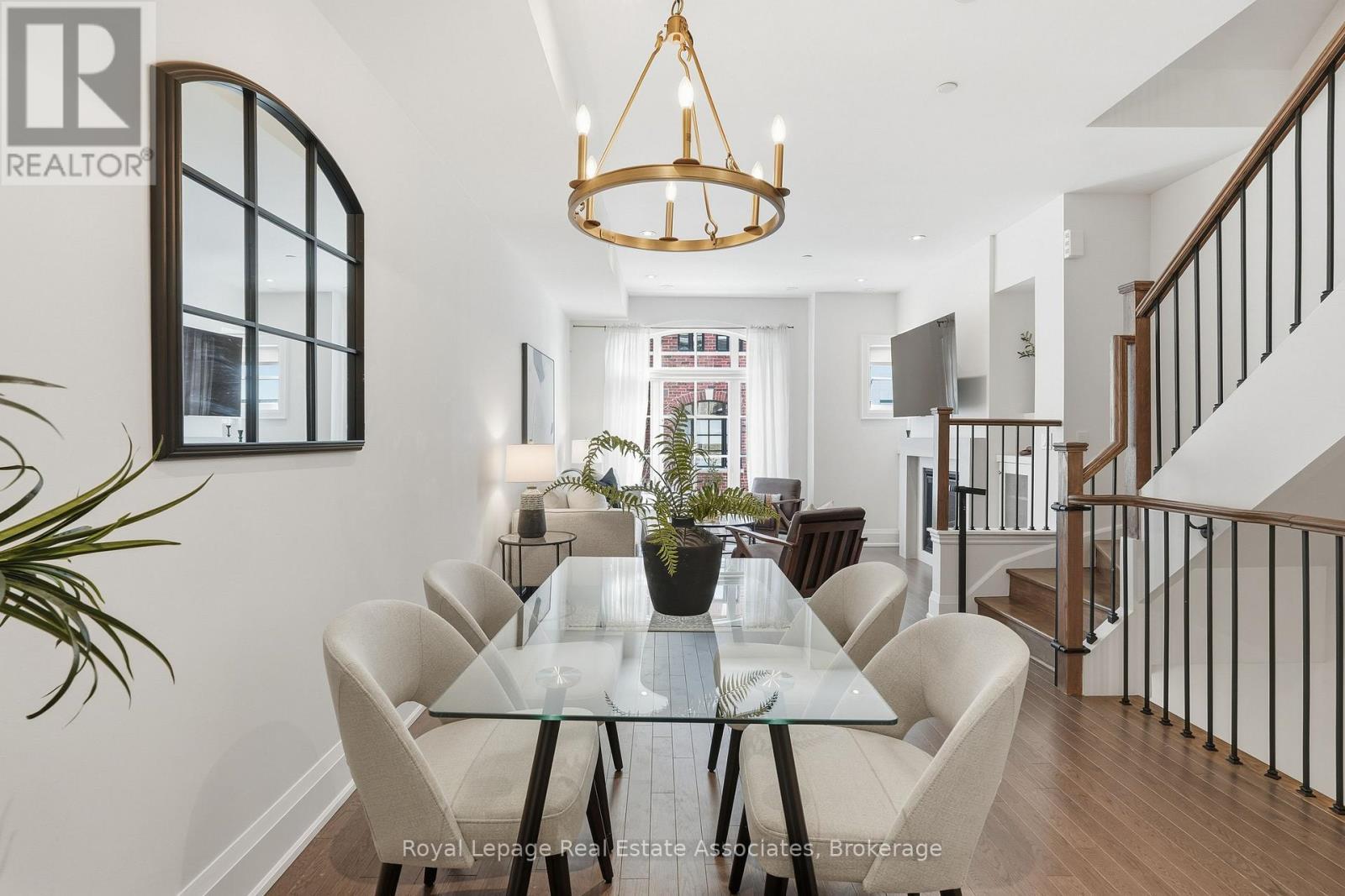 57 - 75 Elder Avenue, Toronto, ON - Indoor Photo Showing Dining Room