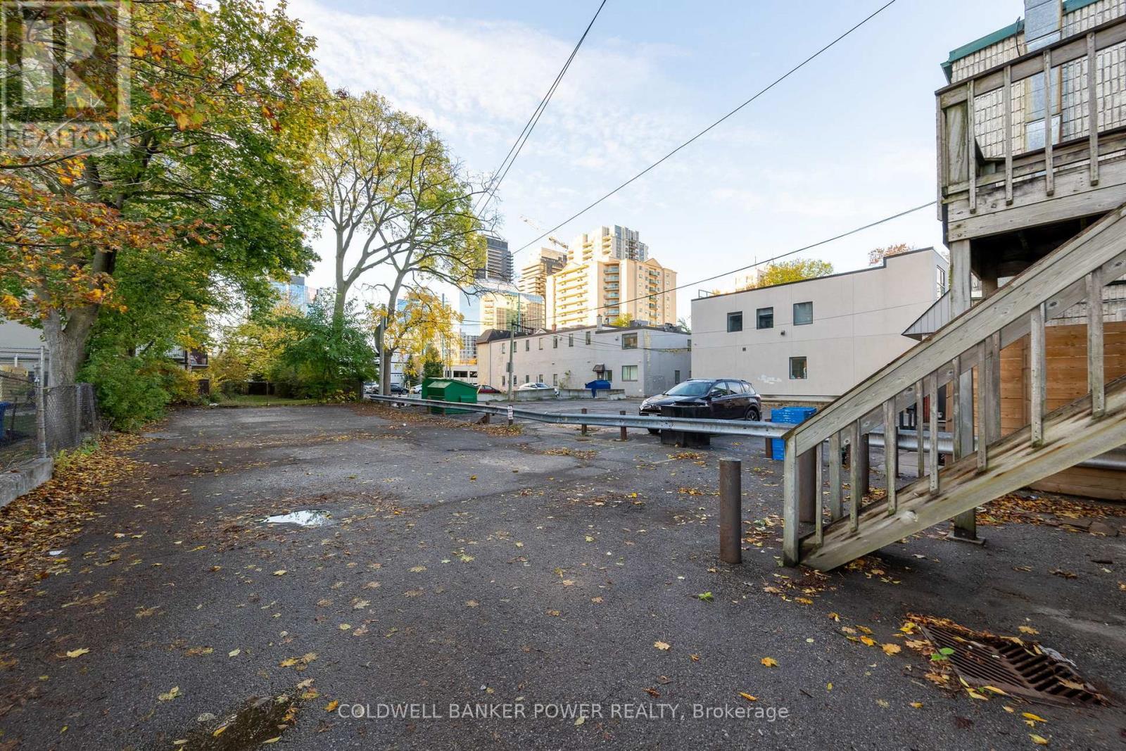 159 Albert Street, London East (East F), ON