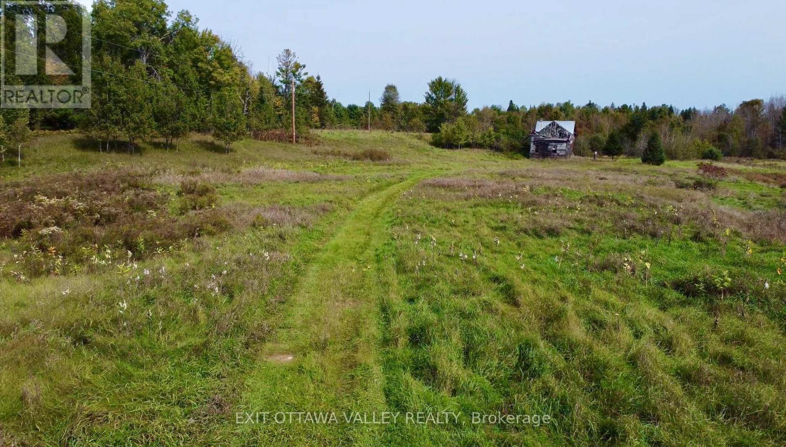 272 Round Lake Road, Killaloe, Hagarty And Richards, ON