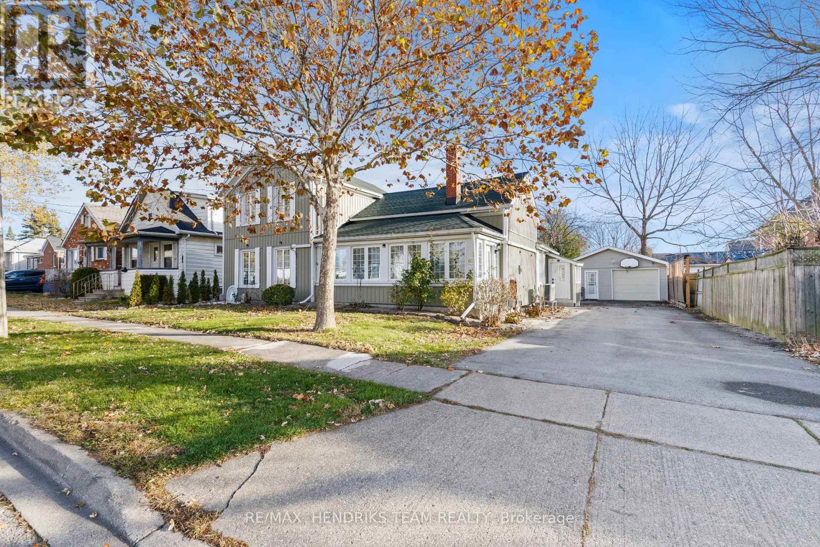 60 West Street N, Thorold (Thorold Downtown), ON - Outdoor With Facade