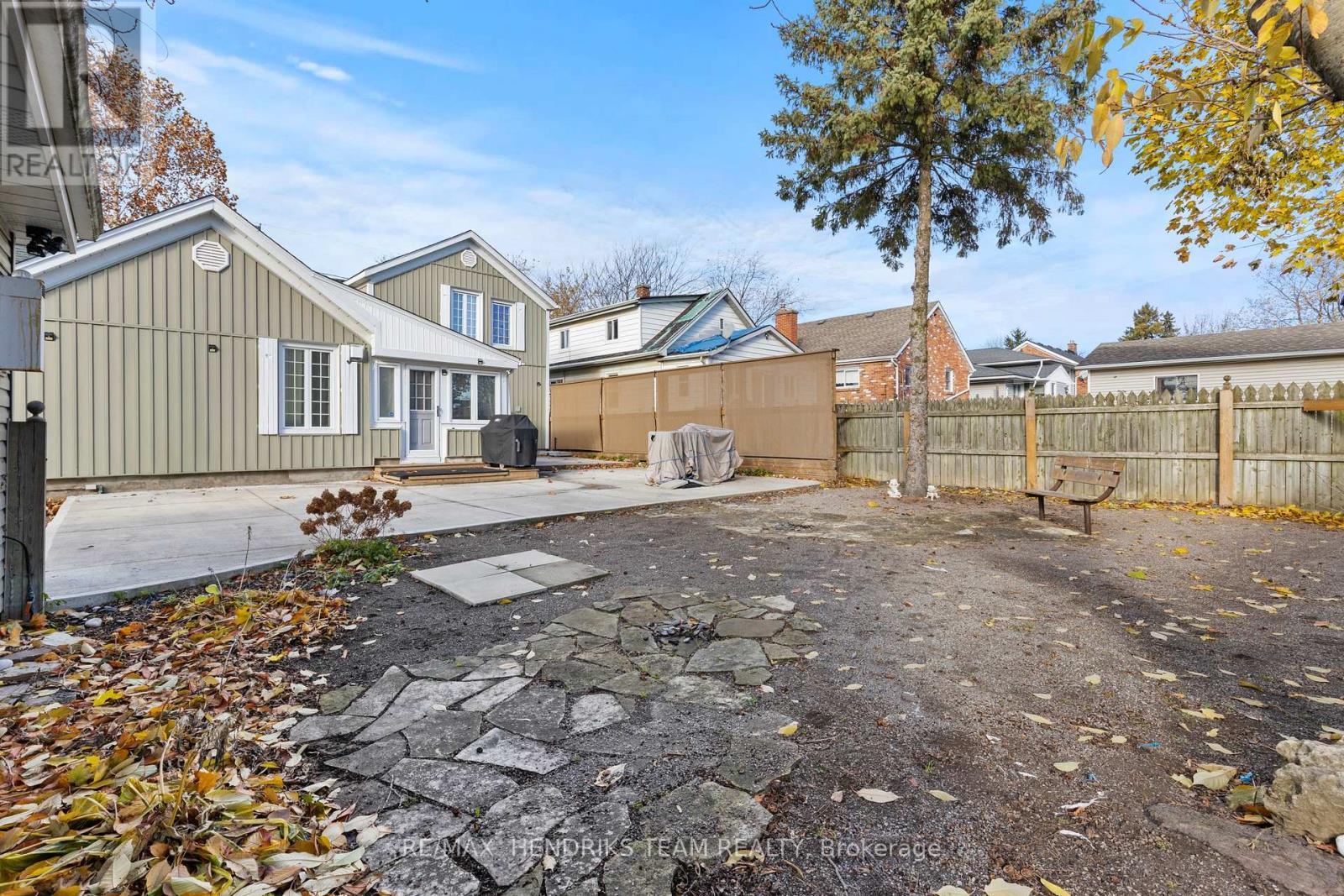 60 West Street N, Thorold (Thorold Downtown), ON - Outdoor