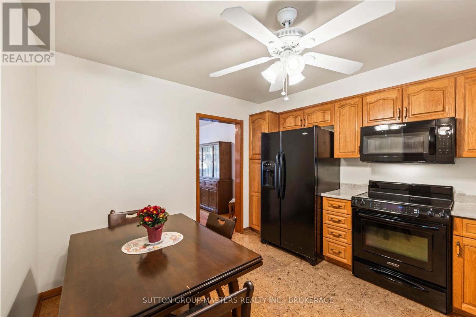 396 Roosevelt Drive, Kingston (City Southwest), ON - Indoor Photo Showing Other Room