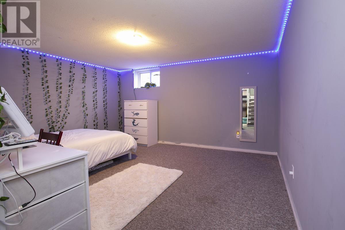 260 Shannon Rd, Sault Ste. Marie, ON - Indoor Photo Showing Bedroom