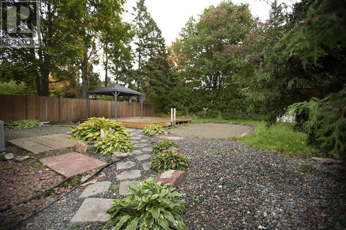 260 Shannon Rd, Sault Ste. Marie, ON - Outdoor