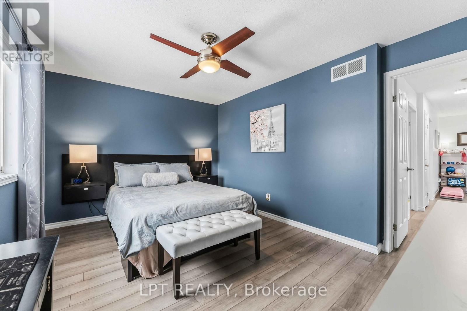 1549 Senateurs Way, Ottawa, ON - Indoor Photo Showing Bedroom