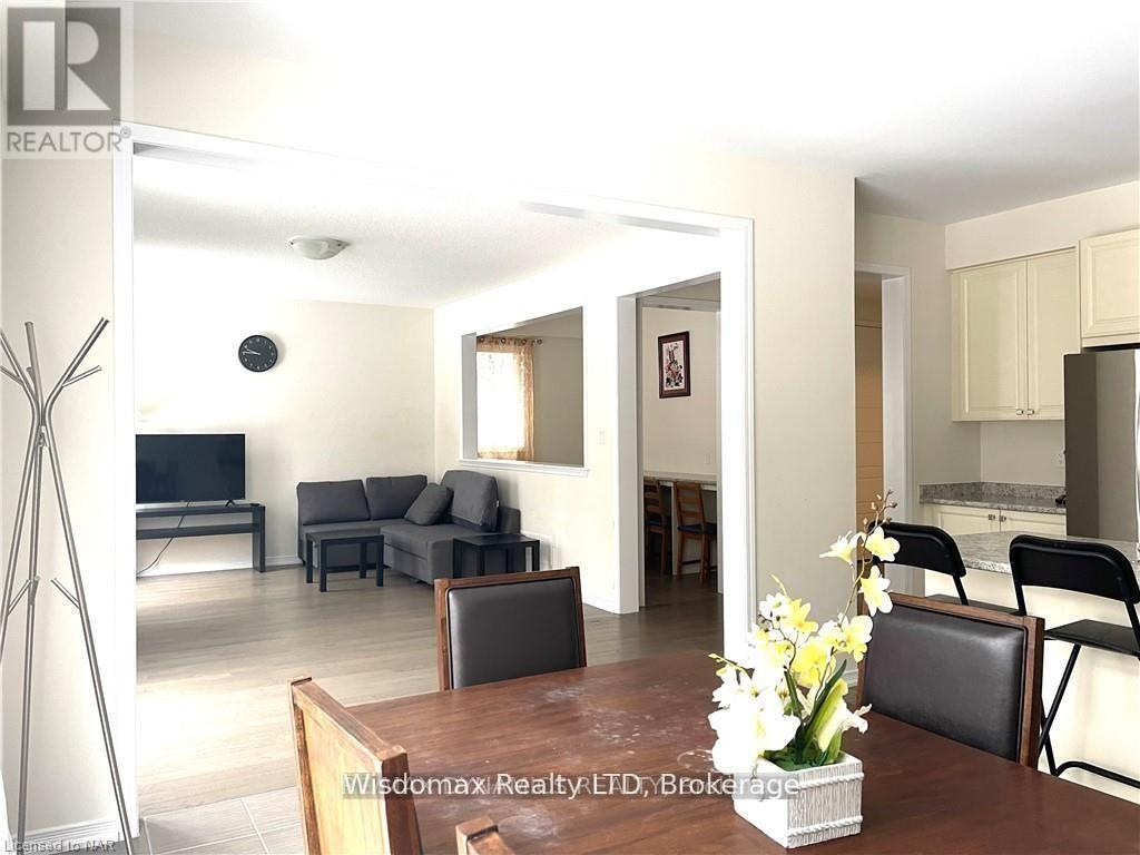 8667 Chickory Trail, Niagara Falls (Brown), ON - Indoor