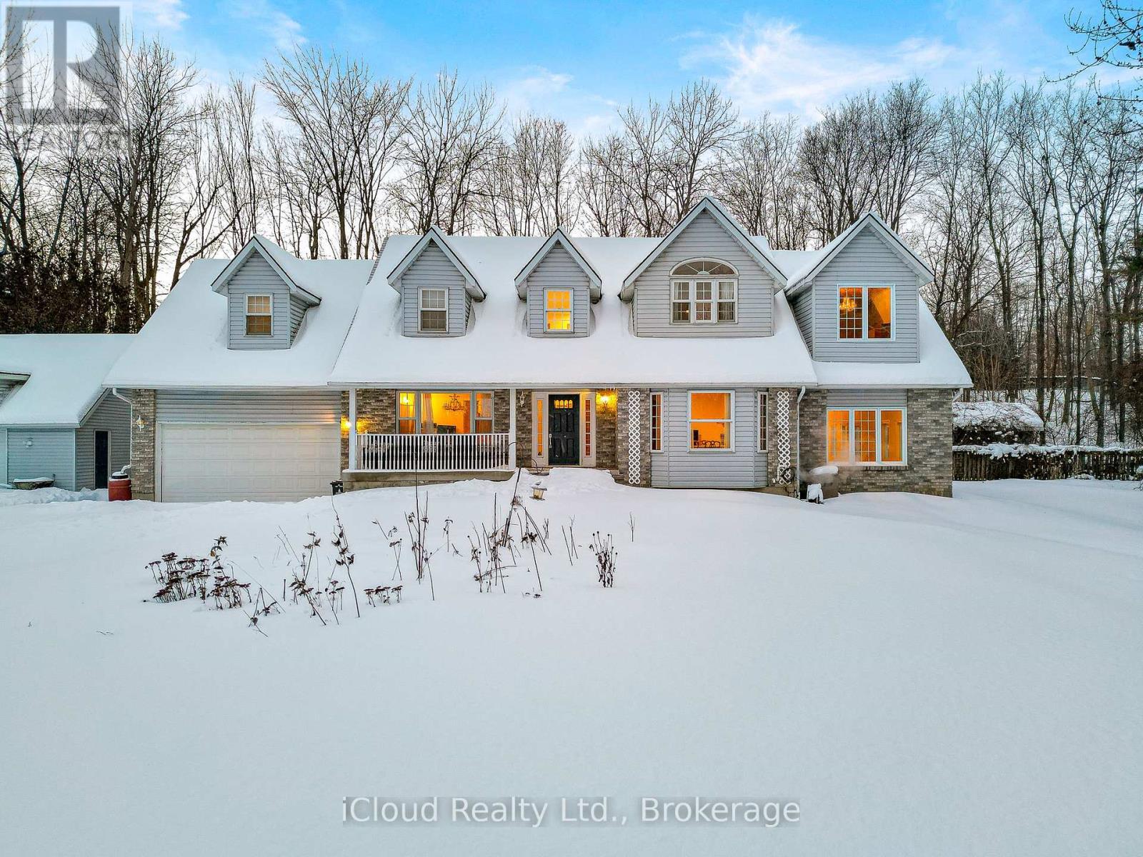 32 Howe Island Ferry Road, Kingston, ON - Outdoor With Facade