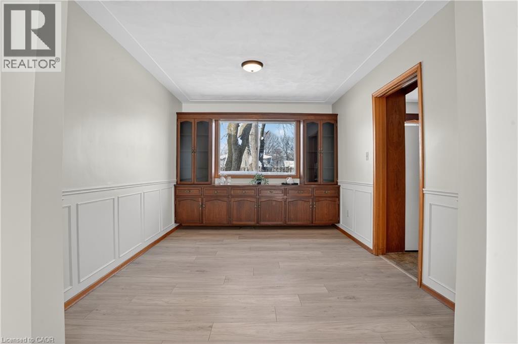 384 Dunvegan Drive, Waterloo, ON - Indoor Photo Showing Other Room