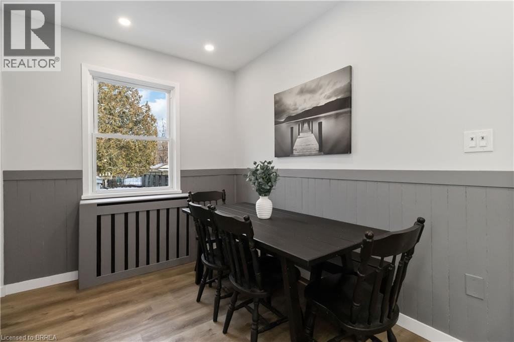 288 Marlborough Street, Brantford, ON - Indoor Photo Showing Dining Room
