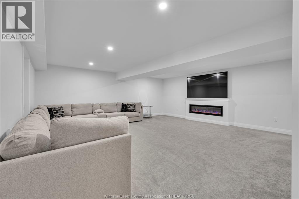 385 Matese Street, Lakeshore, ON - Indoor