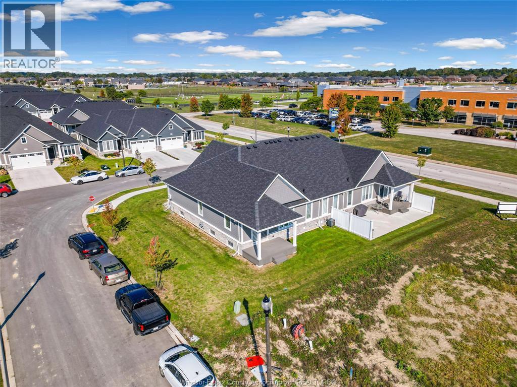 385 Matese Street, Lakeshore, ON - Outdoor With View