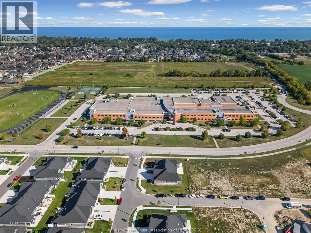 385 Matese Street, Lakeshore, ON - Outdoor With View