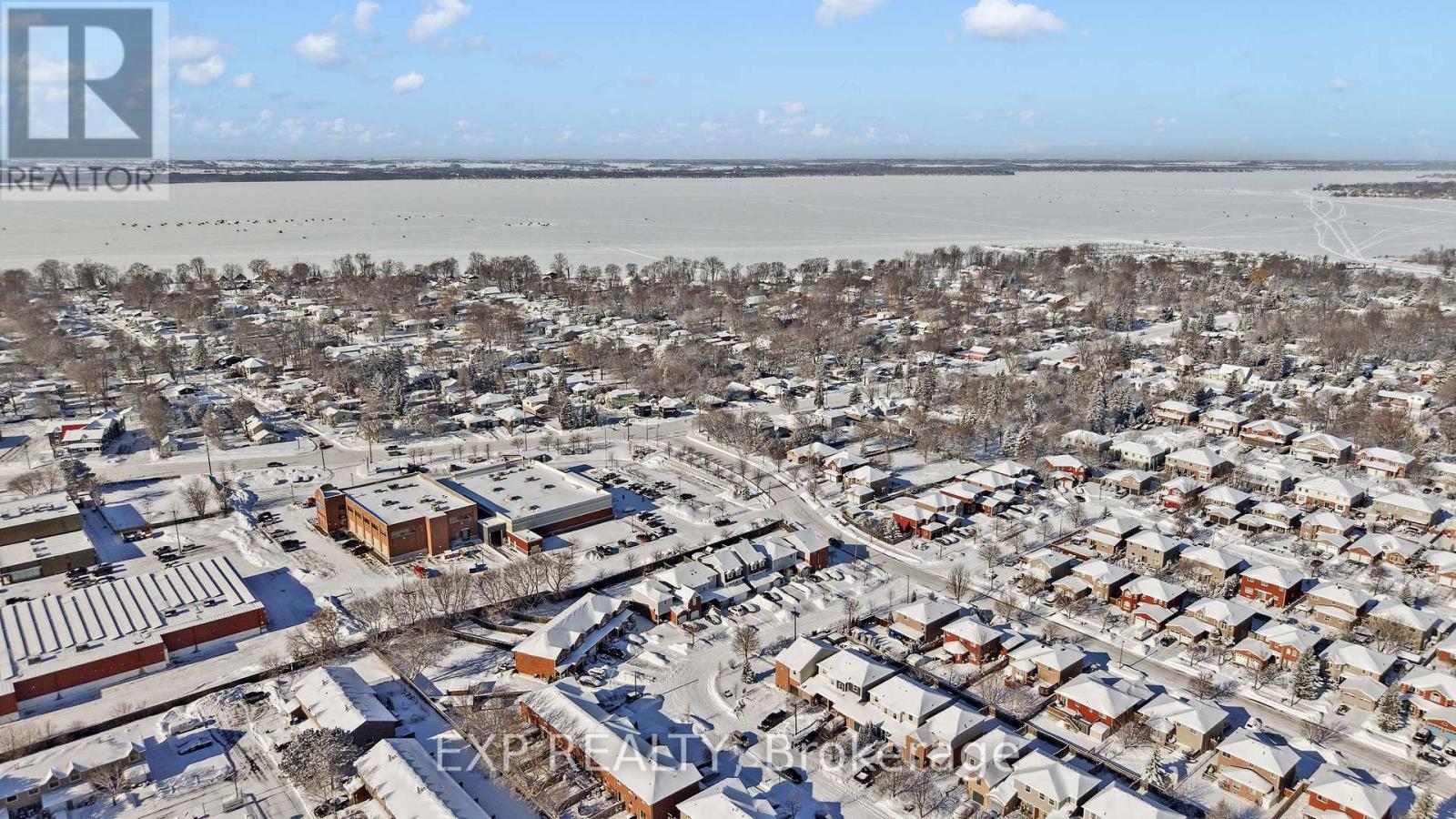 33 Wrendale Crescent, Georgina, ON - Outdoor With Body Of Water With View