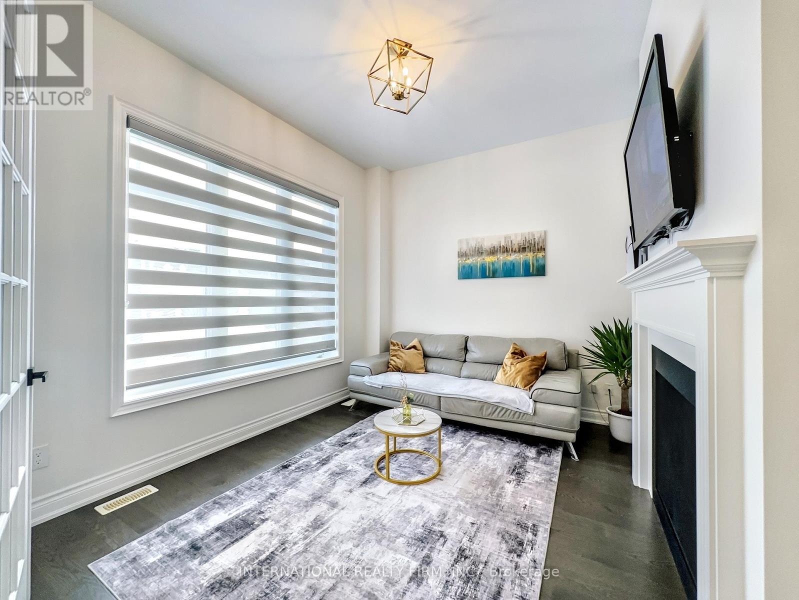 150 Cannes Avenue, Vaughan, ON - Indoor Photo Showing Living Room With Fireplace