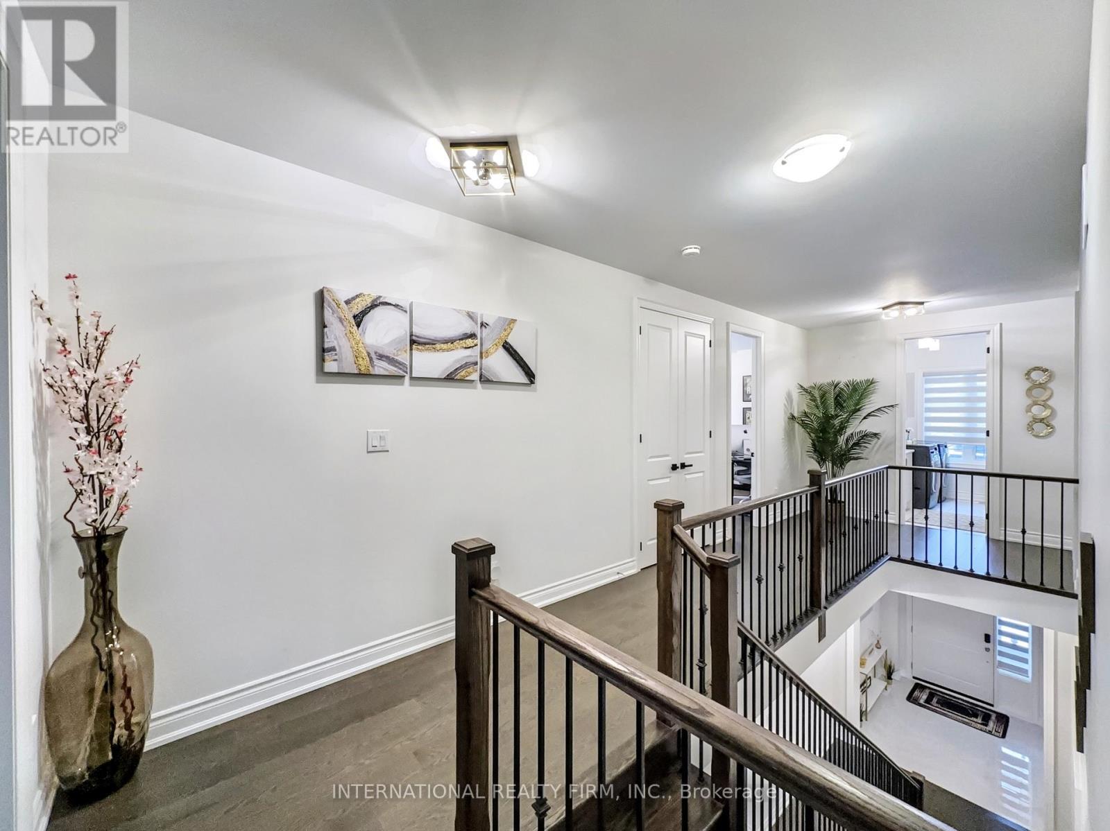 150 Cannes Avenue, Vaughan, ON - Indoor Photo Showing Other Room