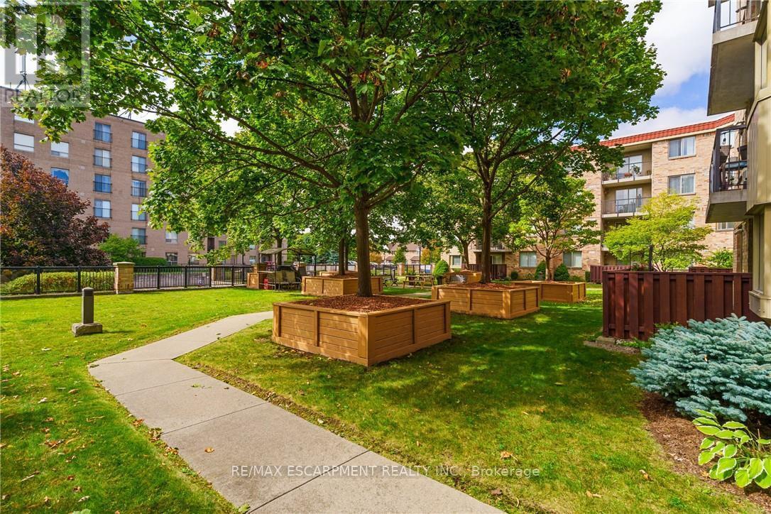 211 - 3499 Upper Middle Road, Burlington, ON