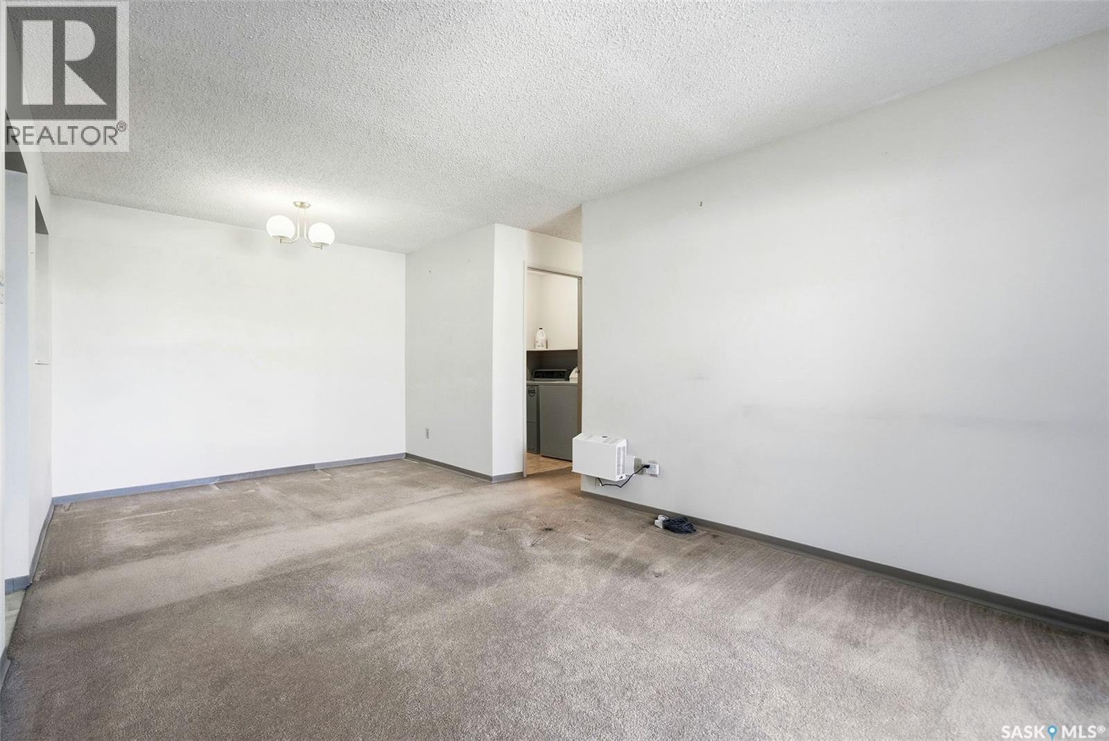 306 2237 Mcintyre Street, Regina, SK - Indoor