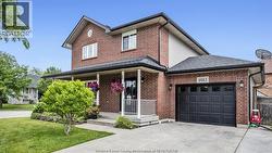 1013 TREVERTON Windsor, ON N8P 1K2