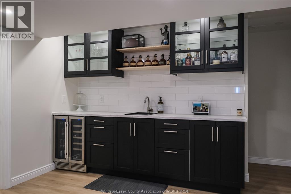 1013 Treverton, Windsor, ON - Indoor