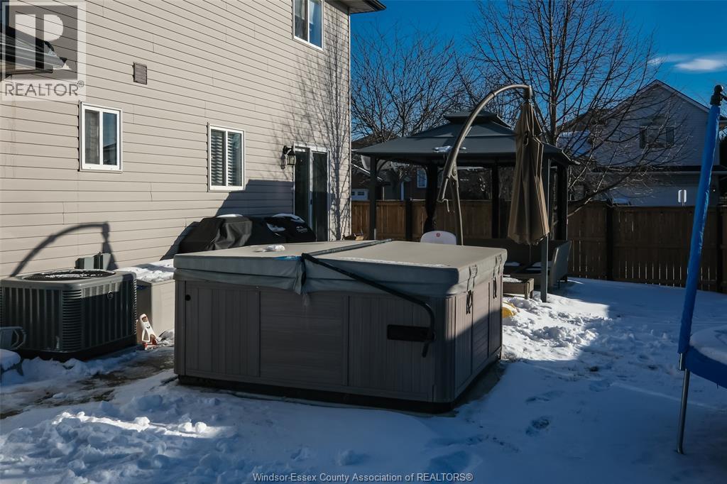 1013 Treverton, Windsor, ON - Outdoor