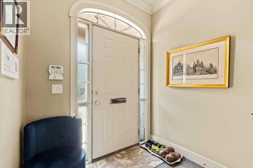 2421 Erlton Street Sw, Calgary, AB - Indoor Photo Showing Other Room