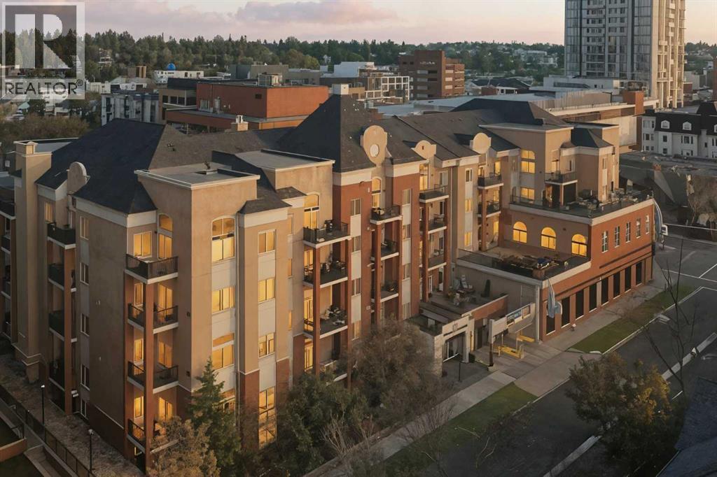 404, 881 15 Avenue Sw, Calgary, AB - Outdoor With View