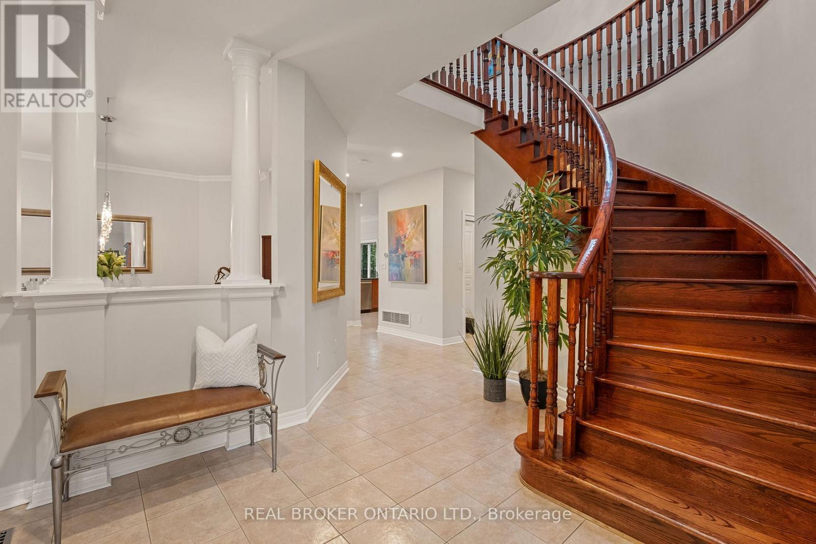 58 Calera Crescent, Vaughan, ON - Indoor Photo Showing Other Room