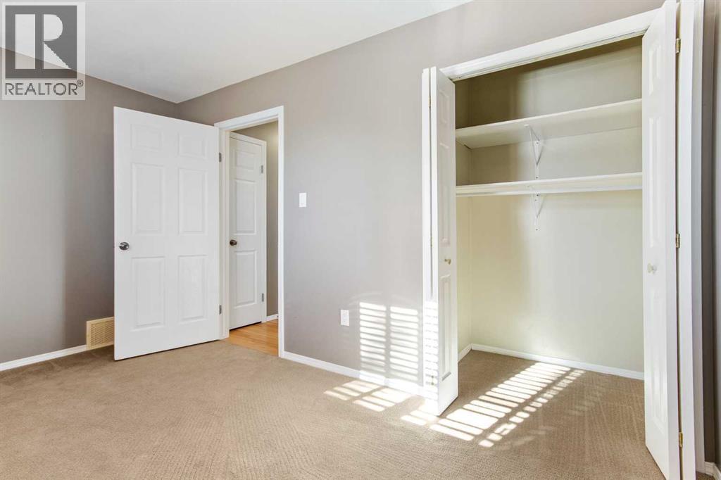 5105 21 Street Close, Lloydminster, AB - Indoor Photo Showing Other Room