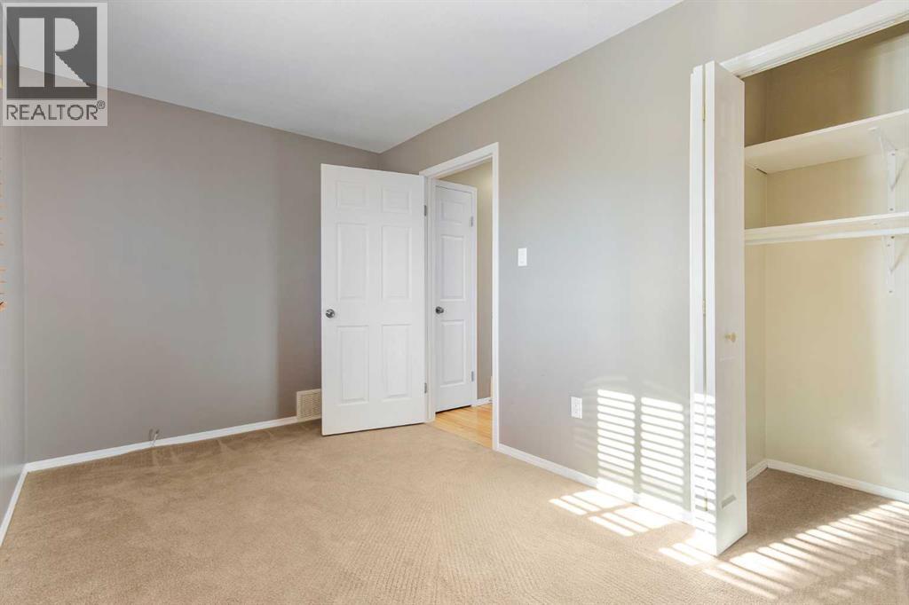 5105 21 Street Close, Lloydminster, AB - Indoor Photo Showing Other Room