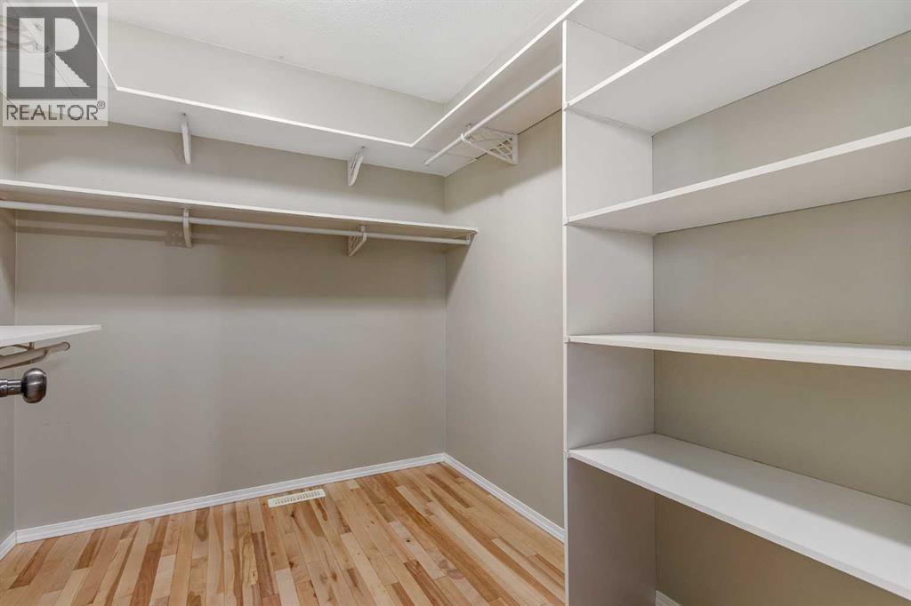 5105 21 Street Close, Lloydminster, AB - Indoor With Storage