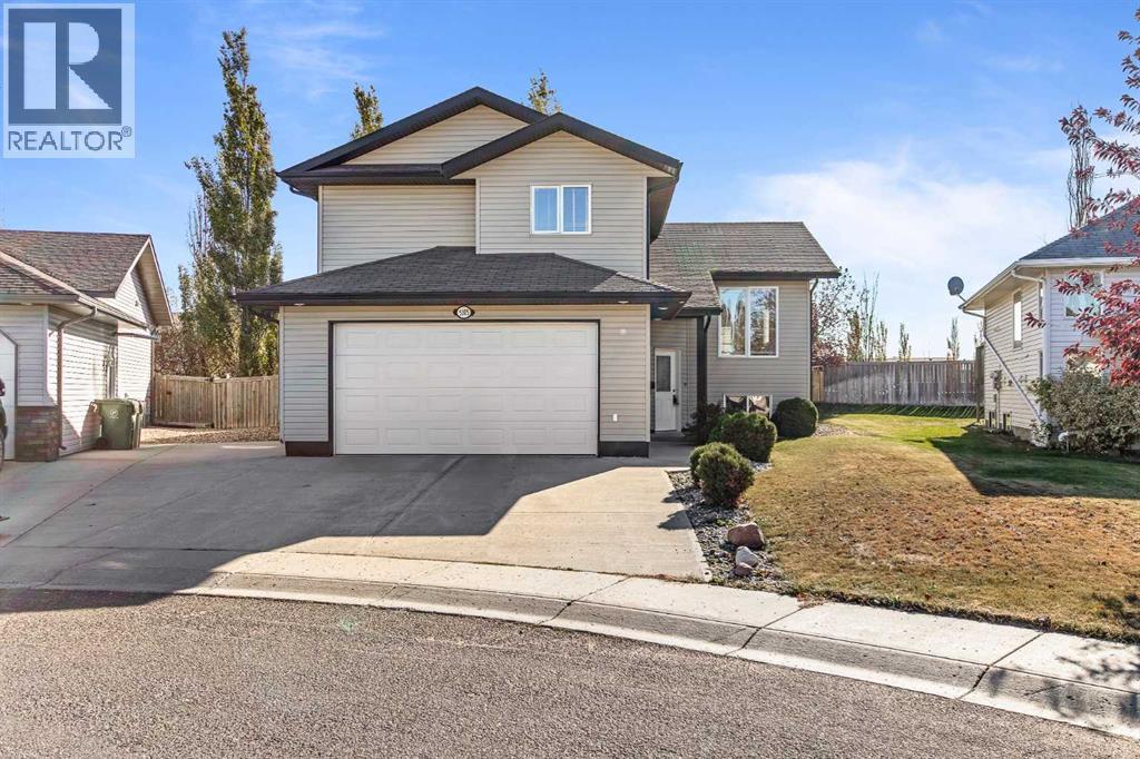 5105 21 Street Close, Lloydminster, AB - Outdoor