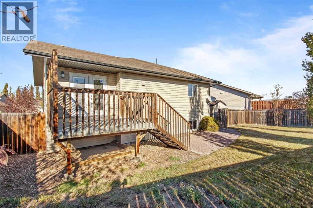 5105 21 Street Close, Lloydminster, AB - Outdoor With Deck Patio Veranda